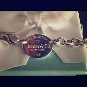 Tiffany and Co necklace/choker